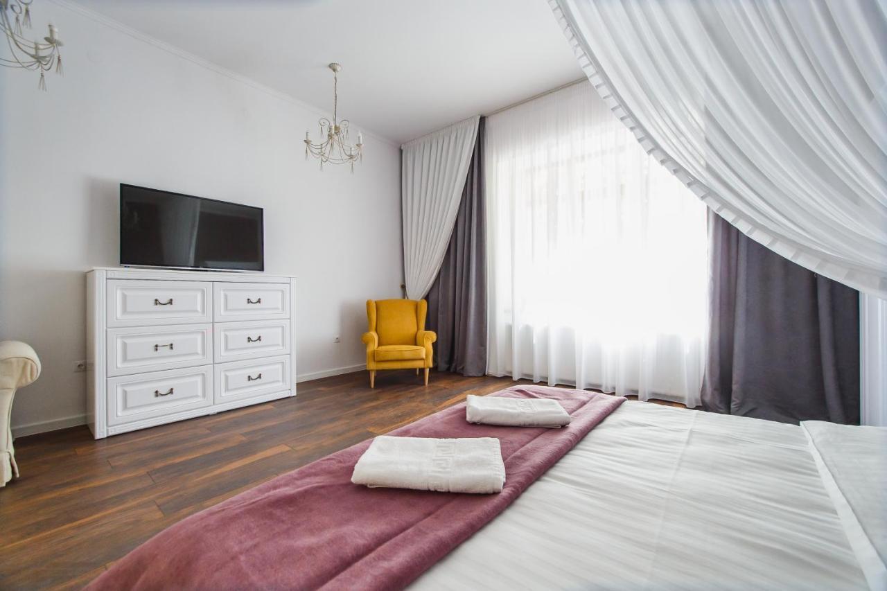 Cosy Bohemian Home Near Piata Unirii Oradea Eksteriør billede